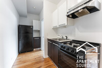 Building Photo - 5054 N Winthrop Ave
