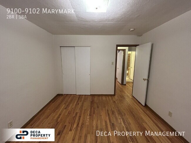 Building Photo - 9100-9102 Marymark-