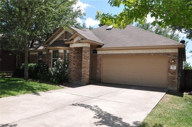 Building Photo - 507 Las Colinas Dr