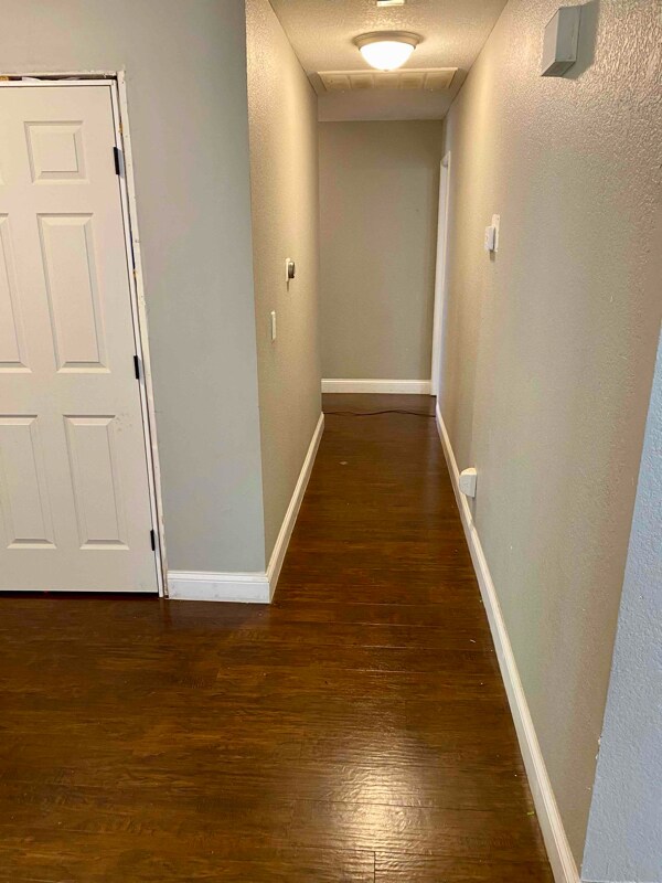 Building Photo - 3073 Fowler Ave
