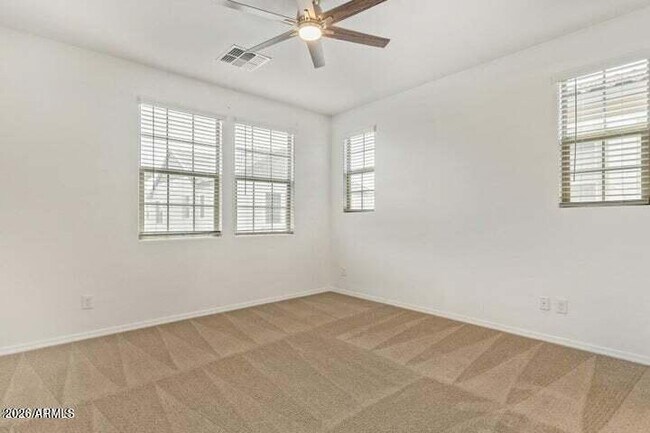 Building Photo - 1635 E Dogwood Ln
