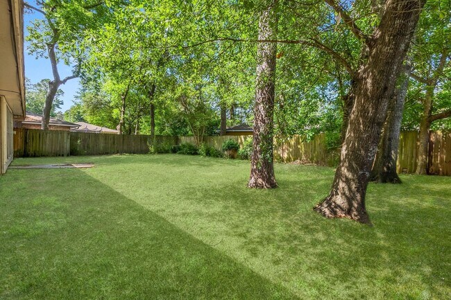 Building Photo - 23007 Whispering Willow Dr