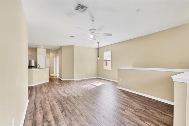 Building Photo - 3821 Parkridge Cir