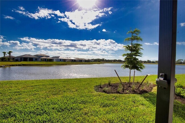 Building Photo - 14640 Misty Pond Lp