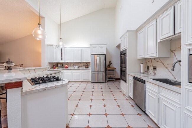 Building Photo - 2417 Gerol Dr