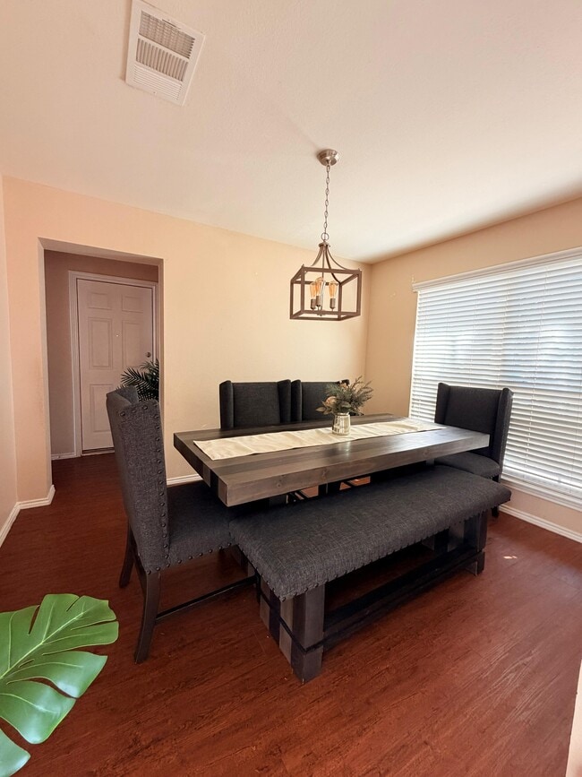 Building Photo - 4609 Lookout Mountain Ln