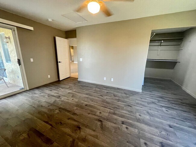 Building Photo - COMING SOON!!! Beautiful 3 Bedroom, 2 Bathroom + Den Residence in the Heart of La Quinta!