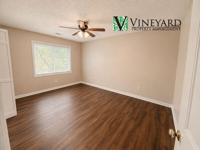 Building Photo - 5065 Sand Wedge Cir