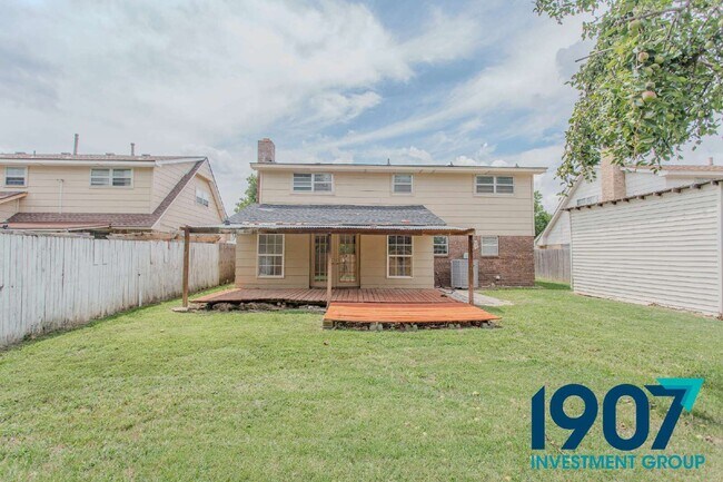 Building Photo - 9212 S McKinley Ave