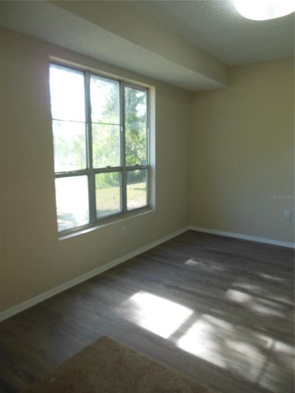 Building Photo - 2422 Lake Tiny Rd