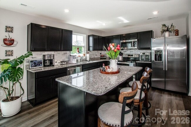 Building Photo - 177 Crownpiece St