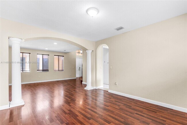 Building Photo - 18822 SW 74th Ct