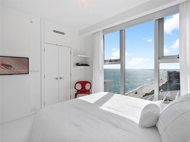 Building Photo - 6899 Collins Ave