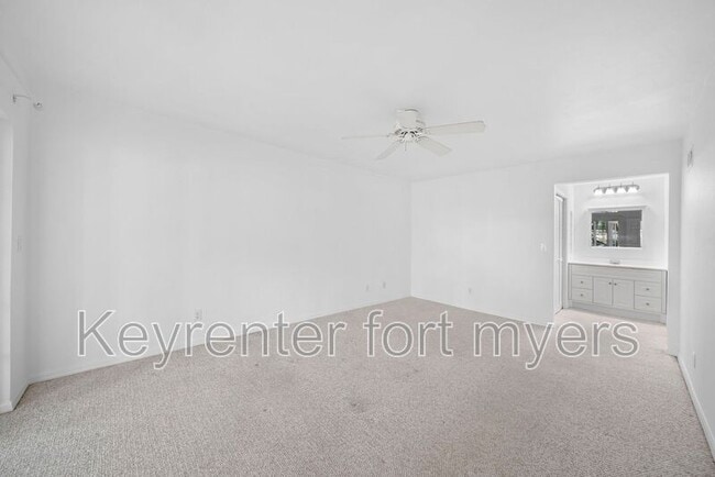 Building Photo - 3052 Kings Lake Blvd