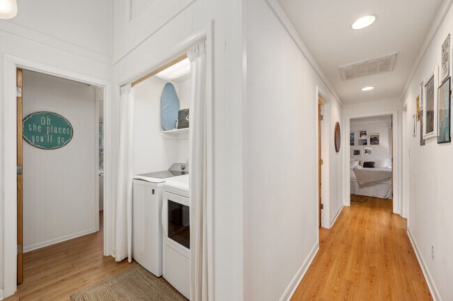 Building Photo - 39312 Angelfish Rd
