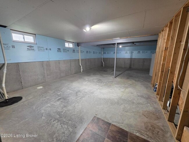 Building Photo - 12510 Deer Lake Ln