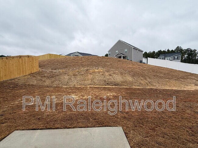 Building Photo - 289 Greenbay St