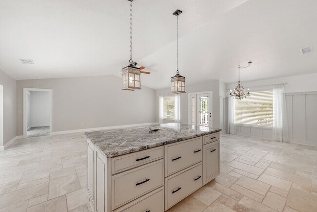 Building Photo - Secluded Annual Rental-  3 Bedroom 2 Bath Pool Home In Spanish Wells