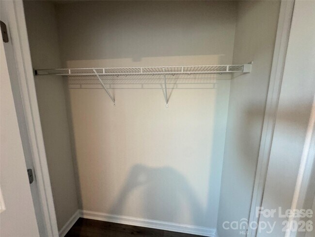 Building Photo - 1011 Maylen Trce