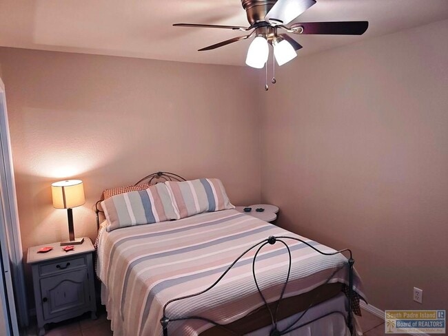 Building Photo - 1 Pinehurst Dr