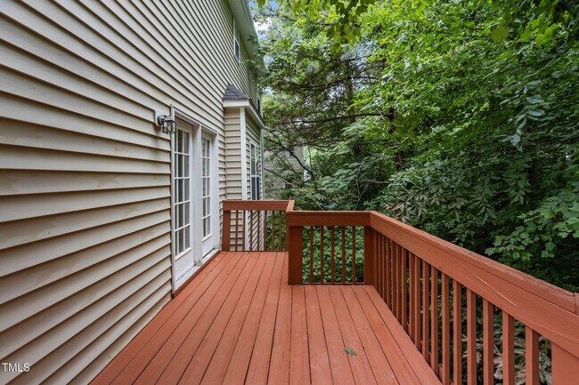 Building Photo - 108 Tarlow Ct