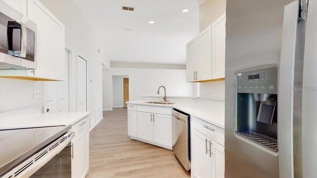 Building Photo - 1910 Ellery Ln