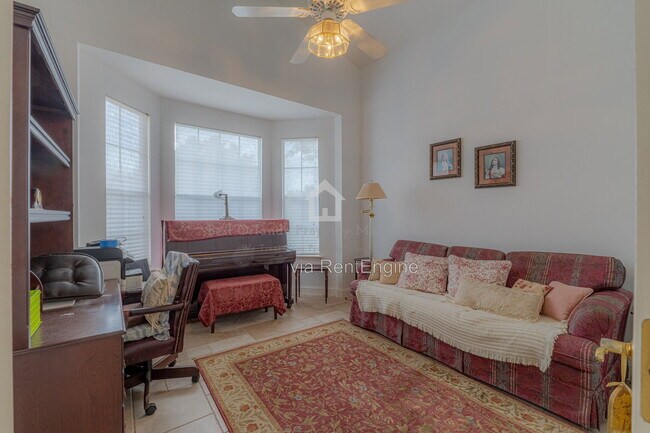 Building Photo - 8732 Beckingham Pl