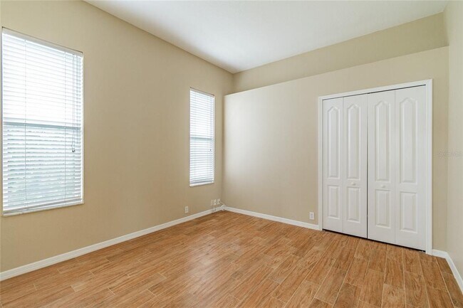 Building Photo - 10506 Chelmsford Way