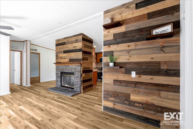 Building Photo - Newly Remodeled 3 Bedroom, 2 Bath Home!