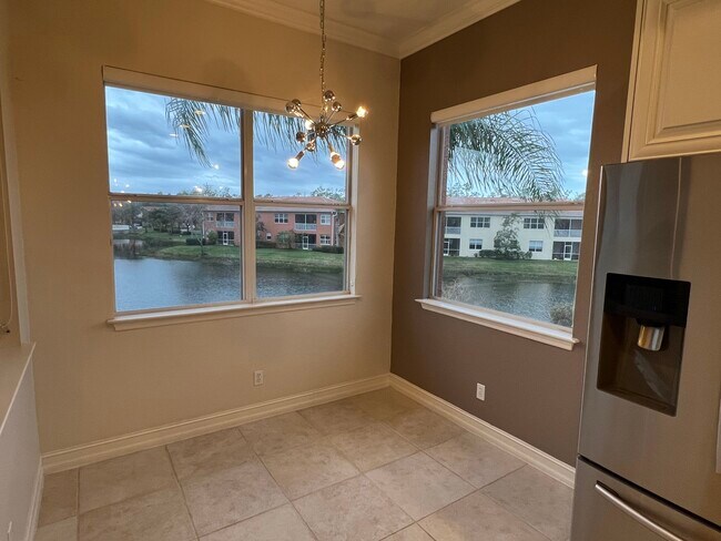Breakfast Nook - 7060 San Lorenzo Ct