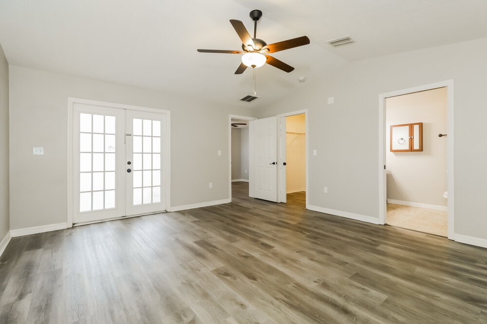 Building Photo - 7921 Eugene Dr