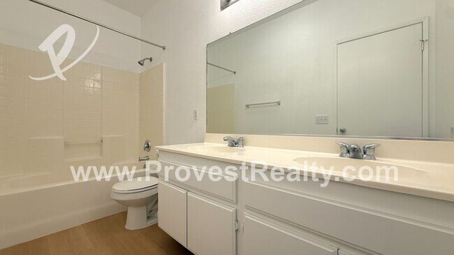 Building Photo - 13212 Ibsen Ln