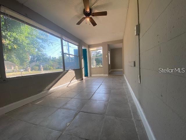 Building Photo - 907 Columbia St