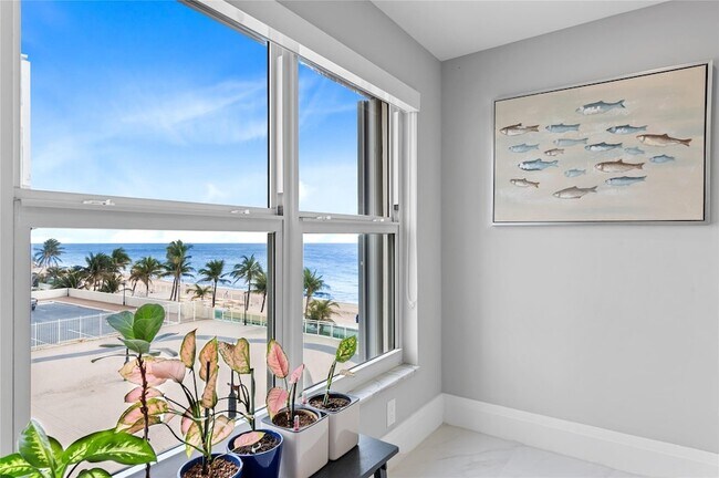 Building Photo - 3900 Galt Ocean Dr