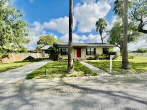 Building Photo - 18 Vine Ave