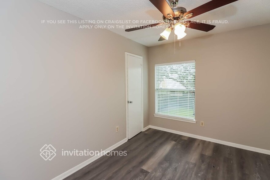 Building Photo - 2010 Dublin Dr