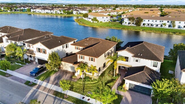 Building Photo - 9411 W 35th Ave