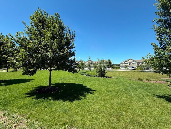 Building Photo - 1607 Carlstedt Dr