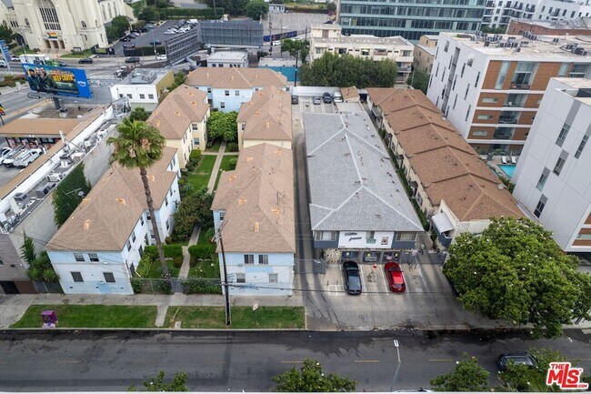 Building Photo - 6755 Yucca St