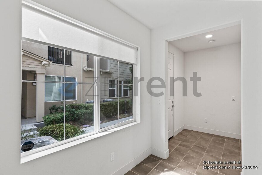 Building Photo - 37577 Masts Cove Way