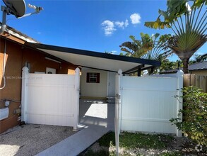 Building Photo - 12834 SW 210th Terrace