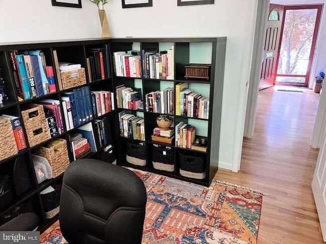 Building Photo - 5885 9th Rd N