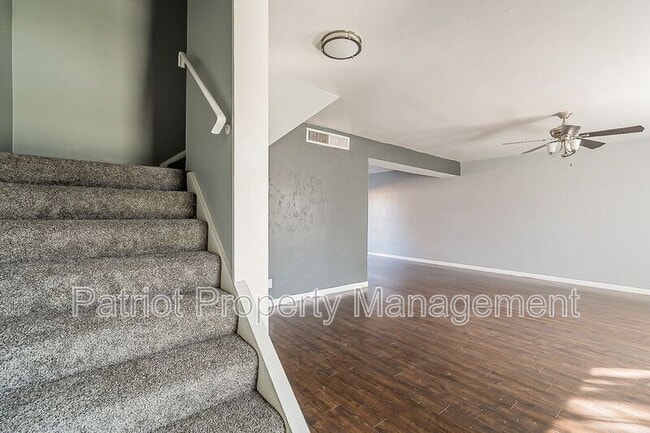 Building Photo - 8331 E Thomas Rd