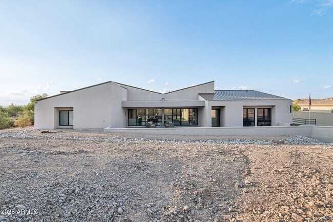 Building Photo - 17934 W Estes Way