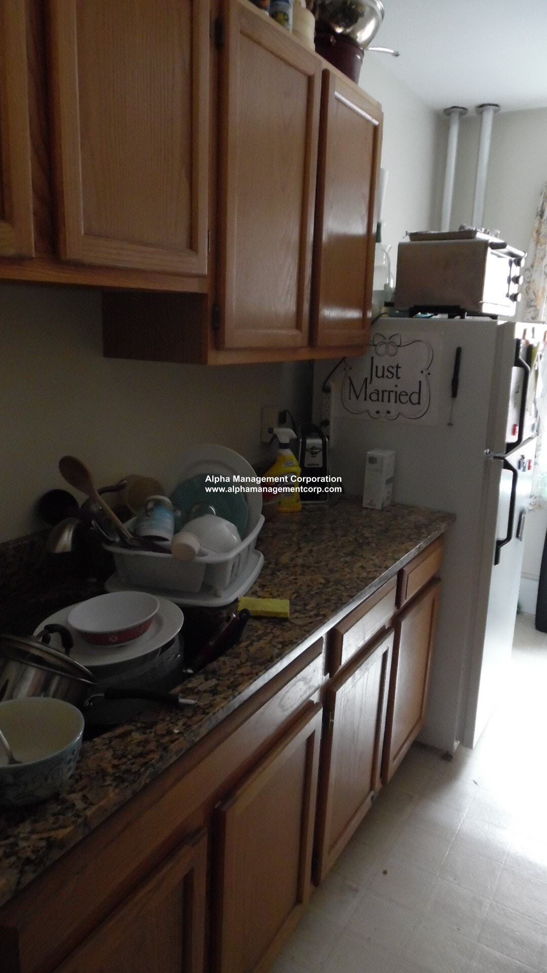 Building Photo - 349 Pleasant St