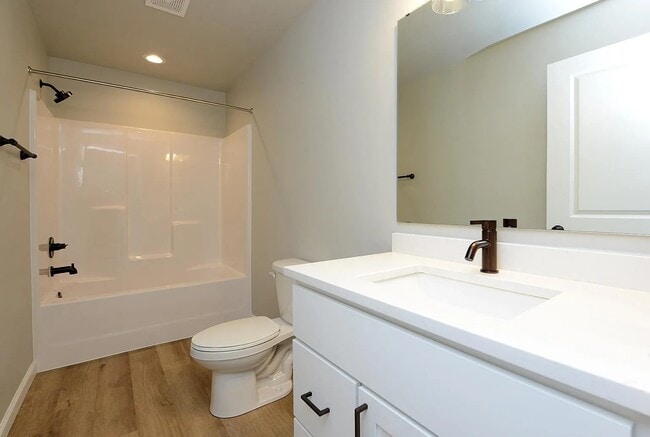 Building Photo - 2383 Eagle Vly Dr S