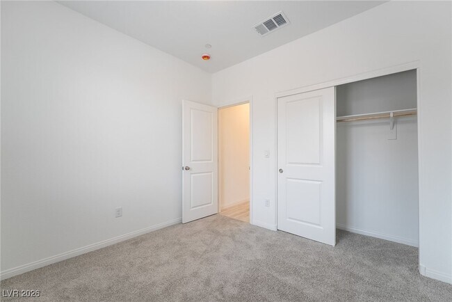 Building Photo - 408 Grand Toccata St