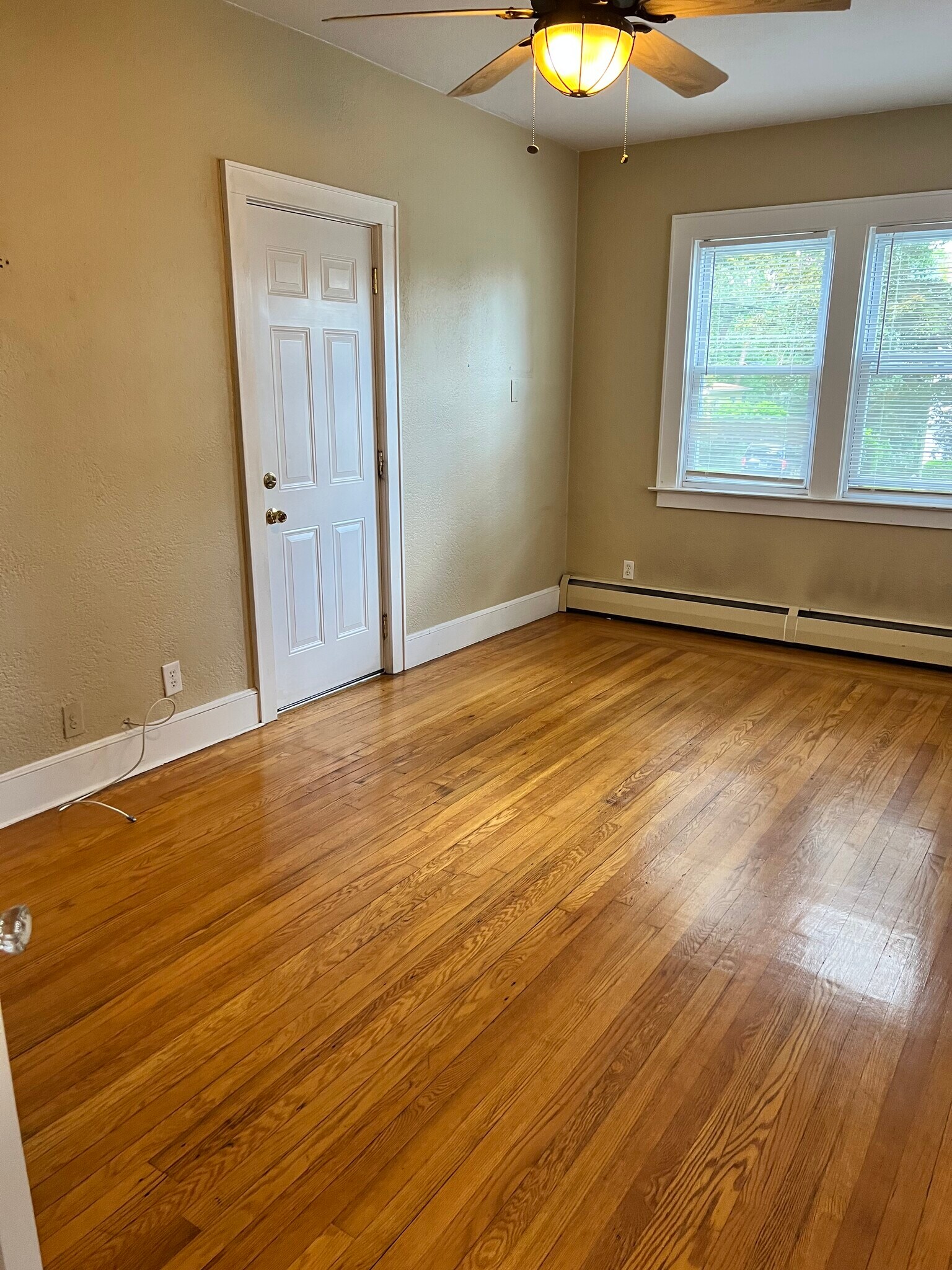 Building Photo - 22 Andrews St