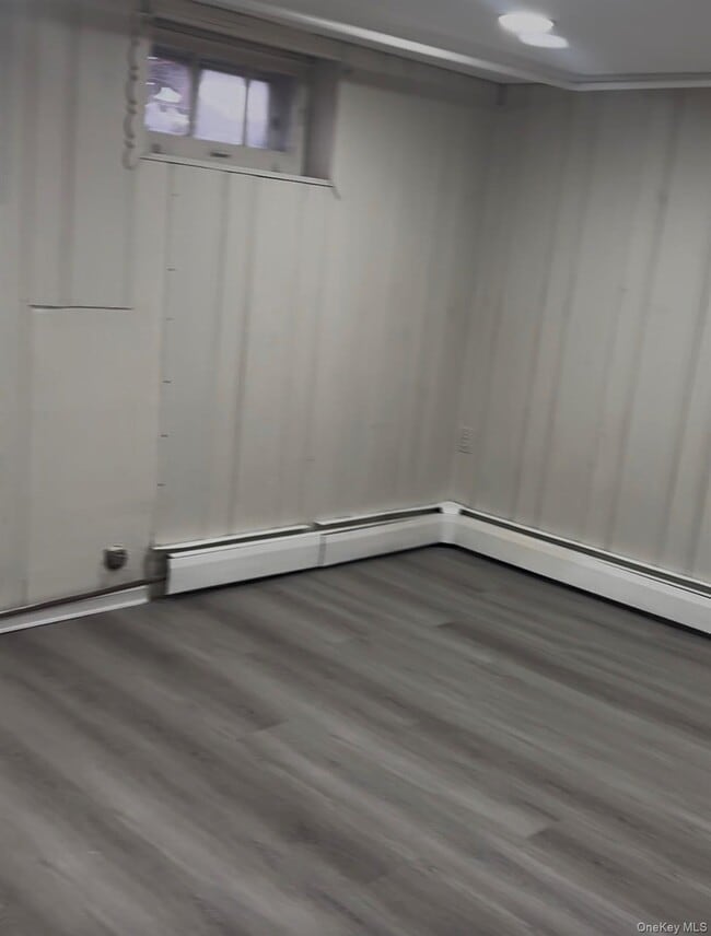 Building Photo - 92 Lawrence St