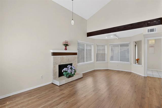 Building Photo - 14151 Montfort Dr